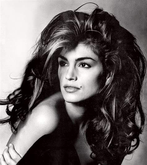 Cindy Crawford’s Iconic Look: How Her Facial Features